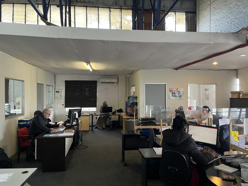 To Let commercial Property for Rent in Paarden Eiland Western Cape